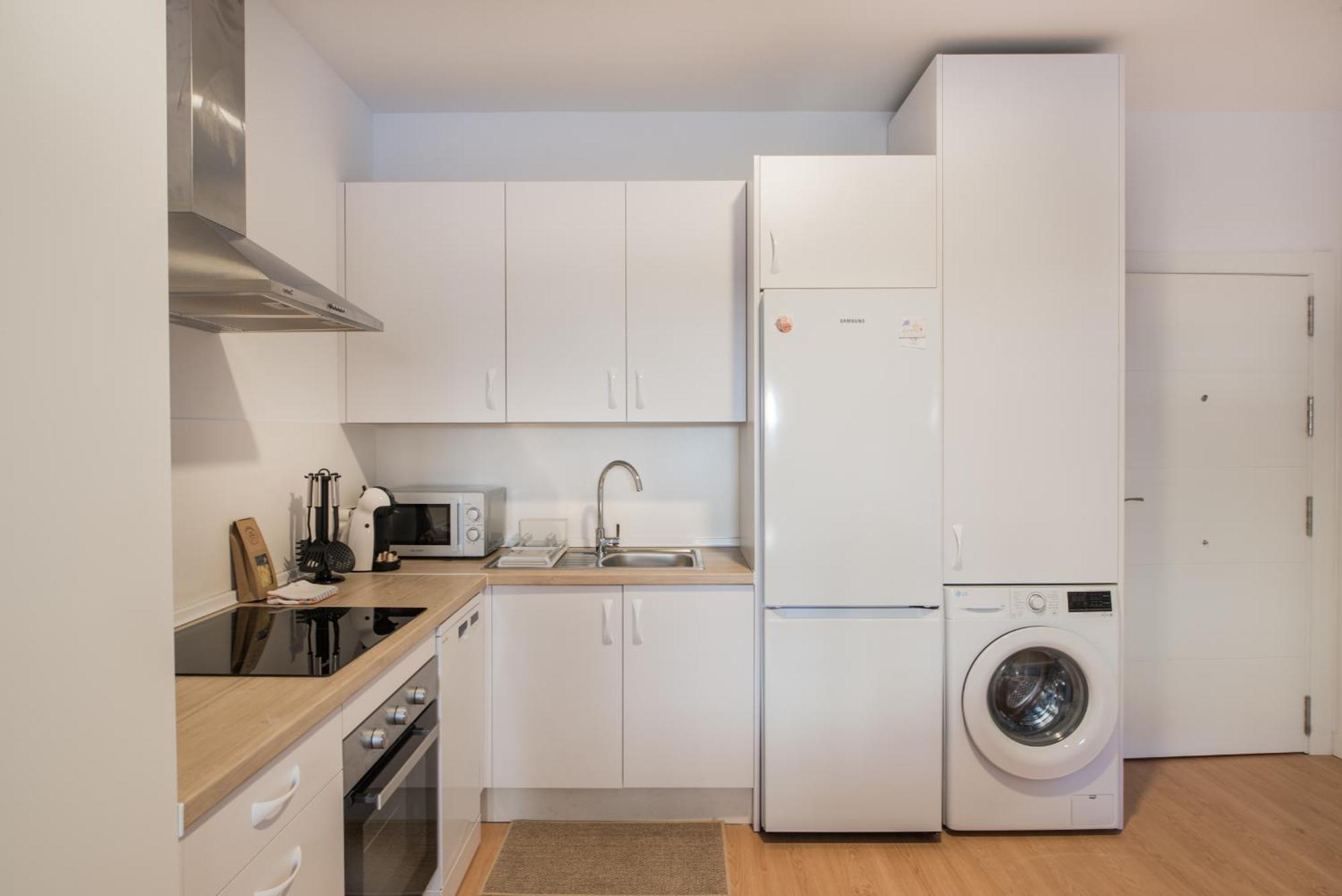 Cozy Modern Flat Terrace 2 Bedrooms 2 Bathrooms Apartment Málaga